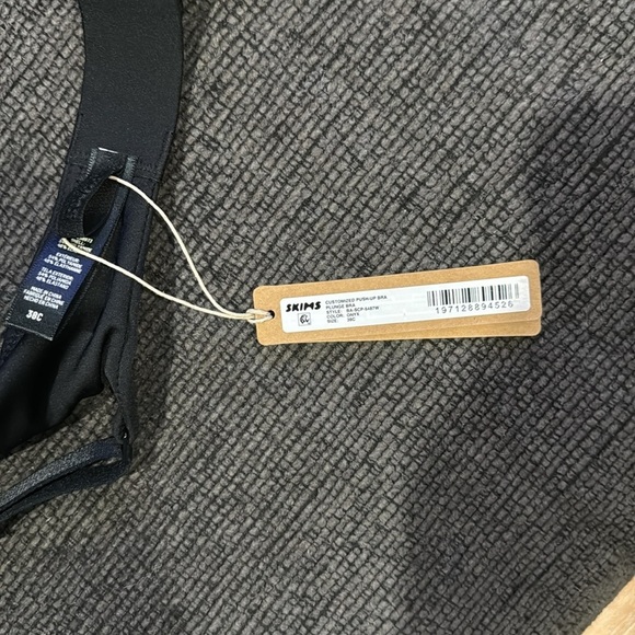 SKIMS Black Bra - Picture 4 of 5